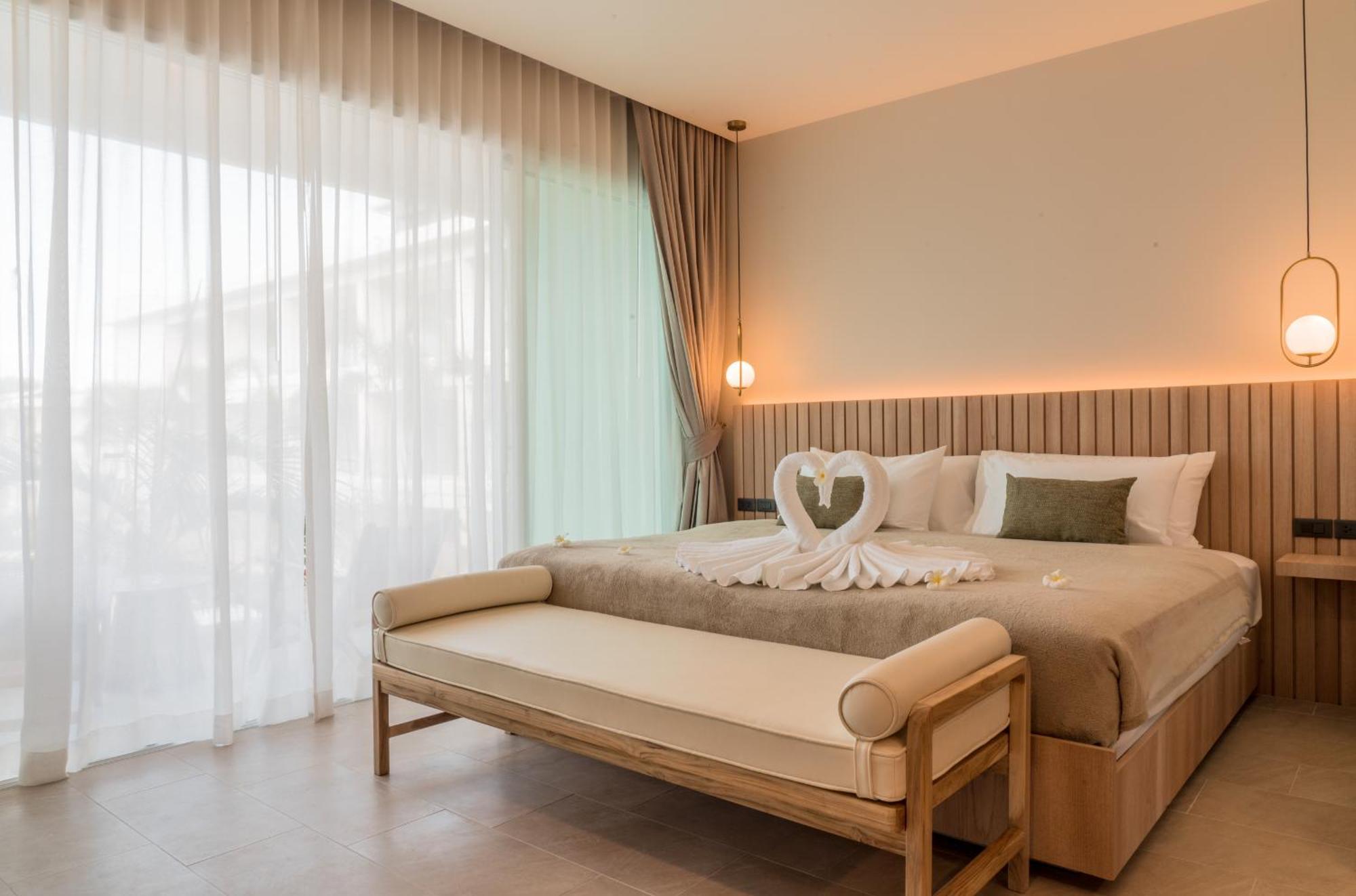 Niranapa Boutique Resort หาดกะตะ ภายนอก รูปภาพ