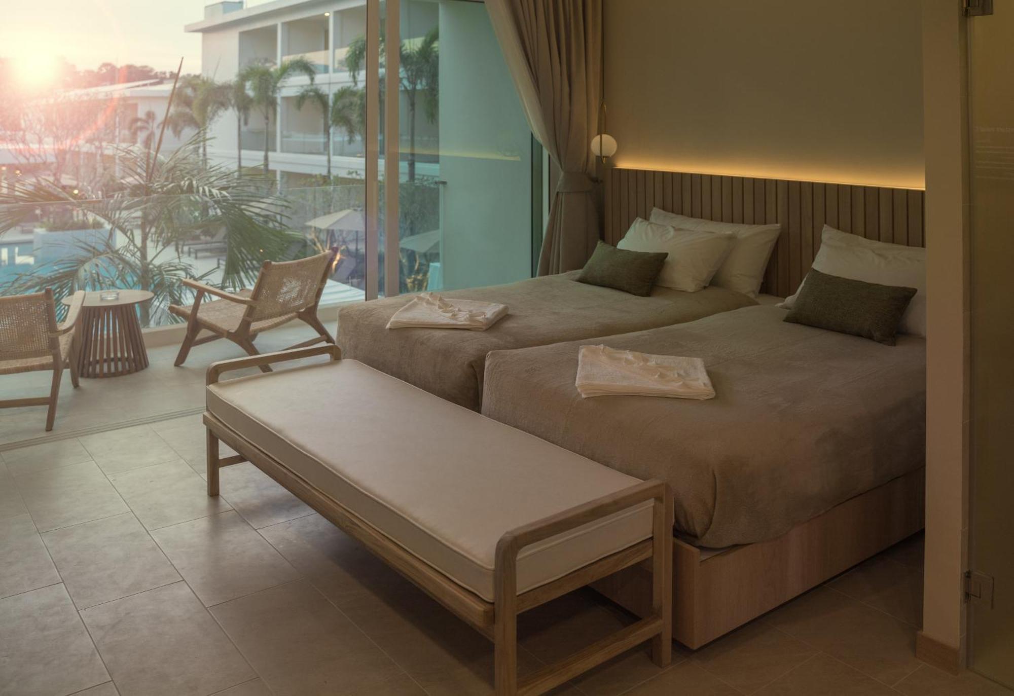 Niranapa Boutique Resort หาดกะตะ ภายนอก รูปภาพ