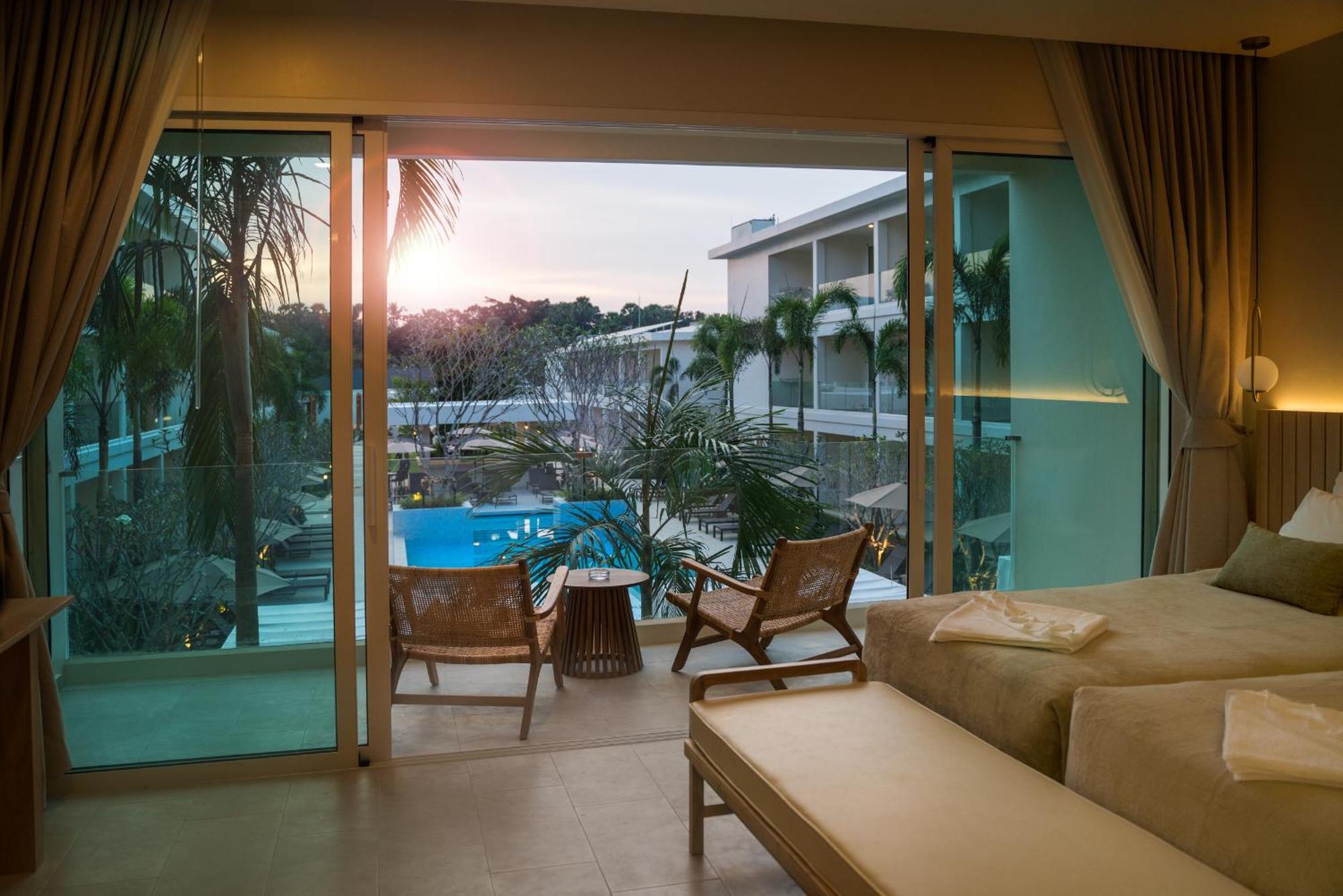 Niranapa Boutique Resort หาดกะตะ ภายนอก รูปภาพ