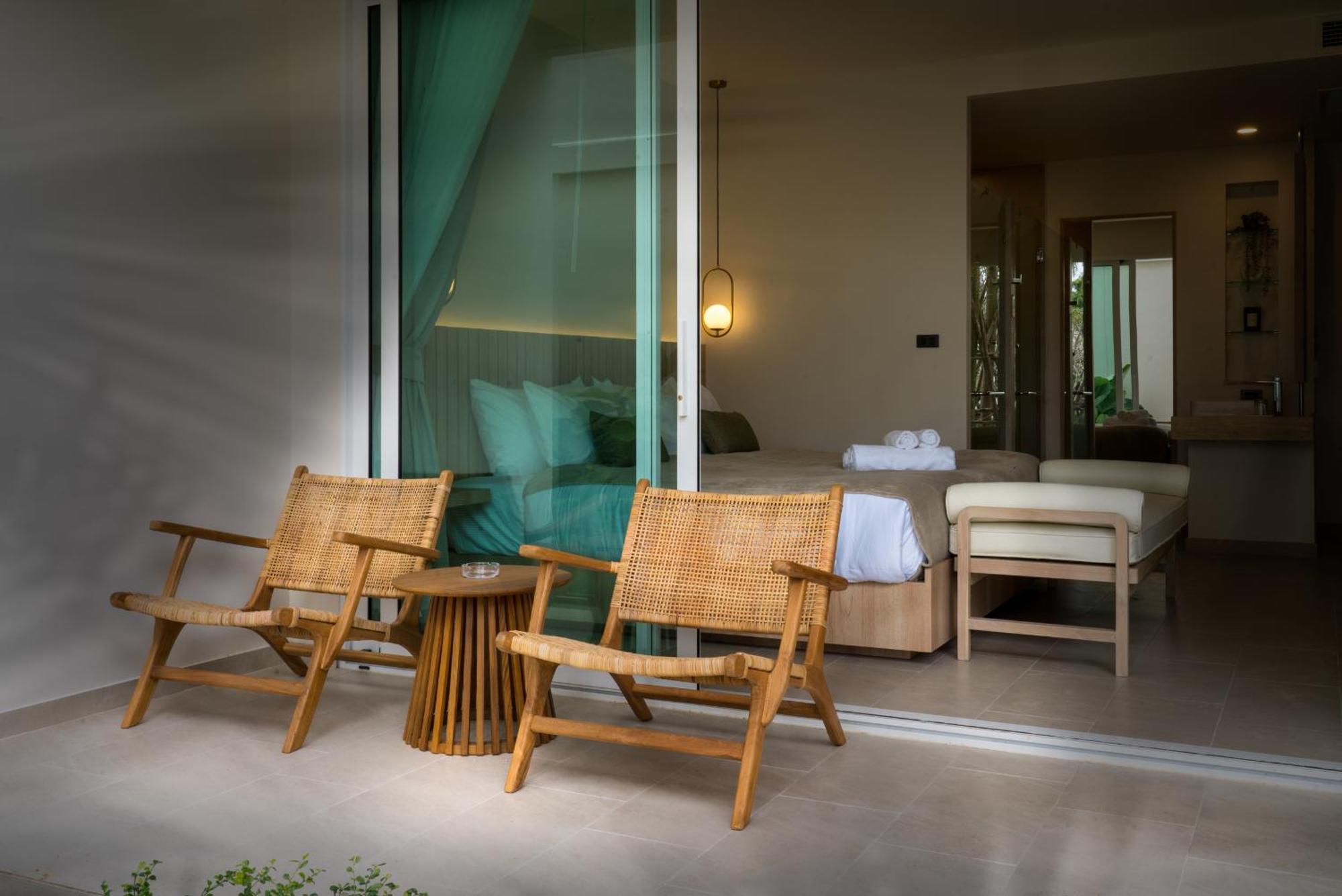 Niranapa Boutique Resort หาดกะตะ ภายนอก รูปภาพ