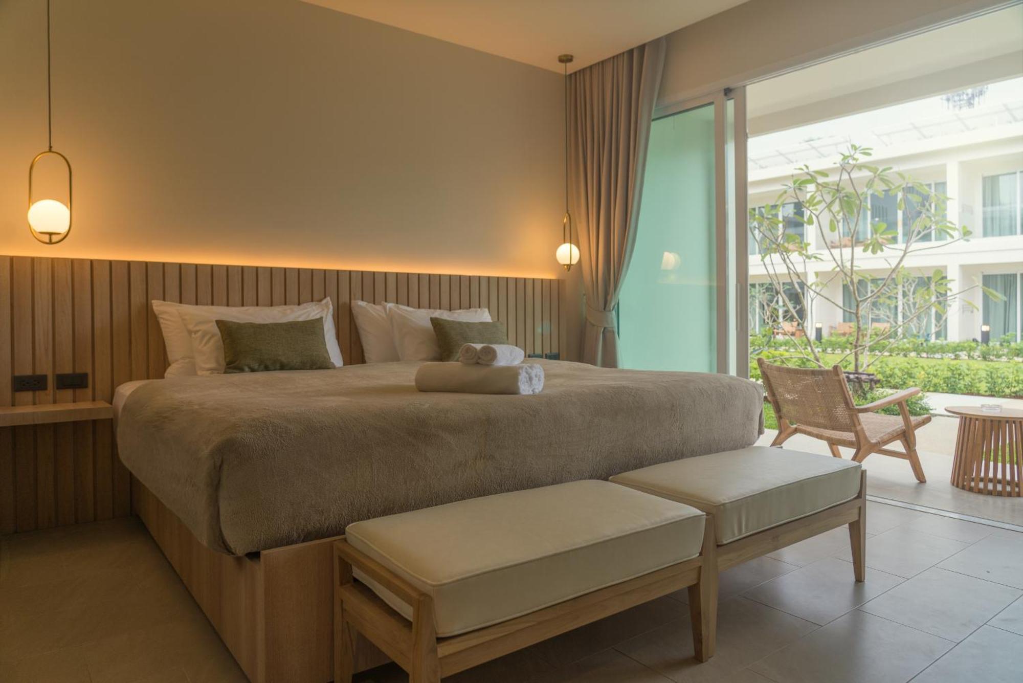 Niranapa Boutique Resort หาดกะตะ ภายนอก รูปภาพ