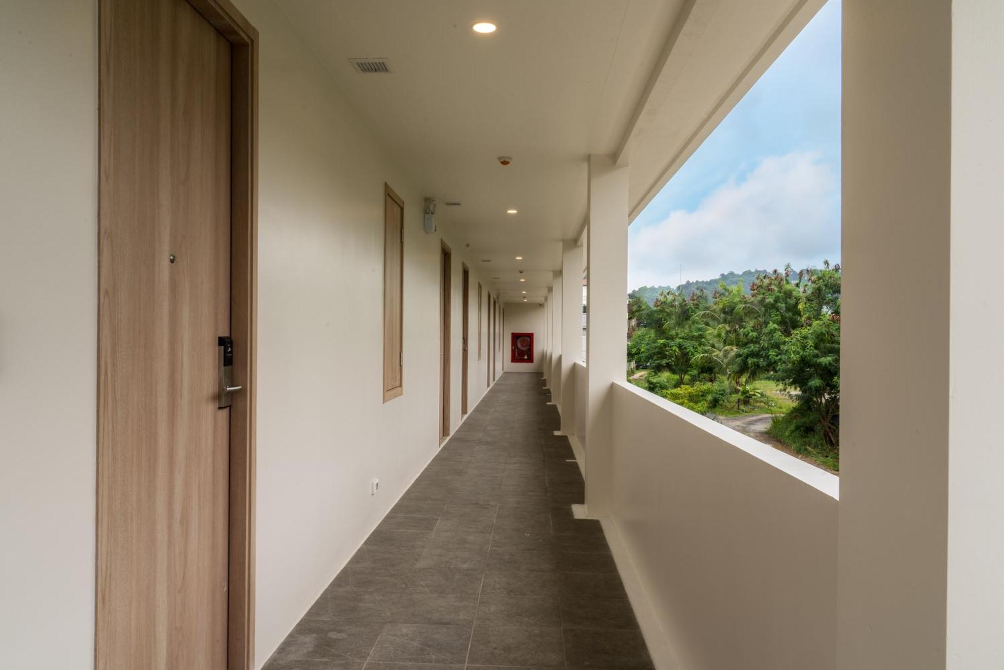 Niranapa Boutique Resort หาดกะตะ ภายนอก รูปภาพ